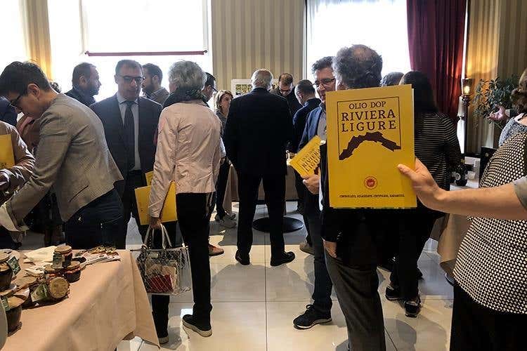 (Torino capitale del gusto 
con l'Olio Riviera Ligure Dop)