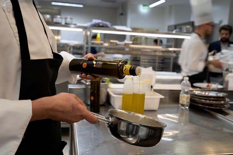 (Torino capitale del gusto 
con l'Olio Riviera Ligure Dop)