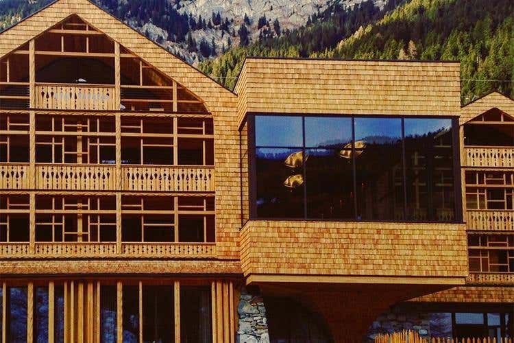 il nuovo 5 stelle Tenne Lodges a Racines - Tornano le Settimane della buona cucina 
In Valle Isarco tutto il sapore delle tipicità