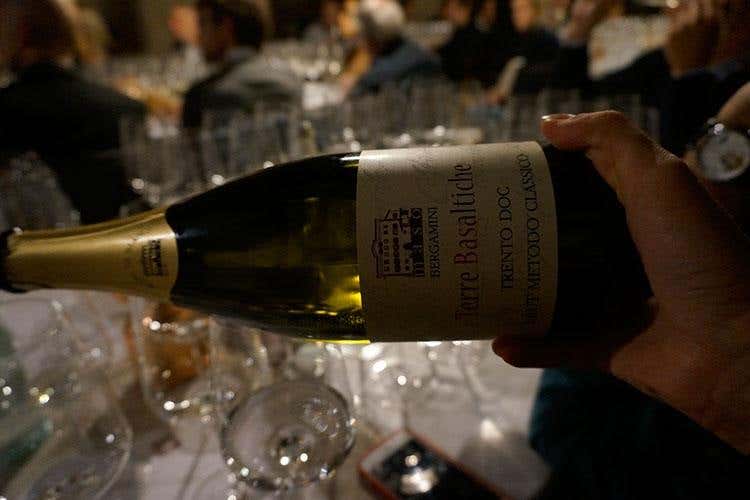 (Trent'anni di Vignaioli Trentini 
Singole realtà e un £$fil rouge$£, il territorio)