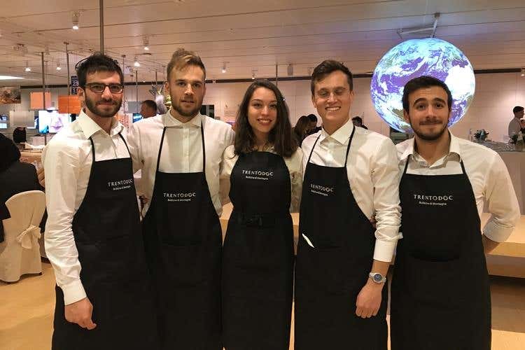 (Trento Doc, Bollicine sulla città 
Inaugurazione spumeggiante)