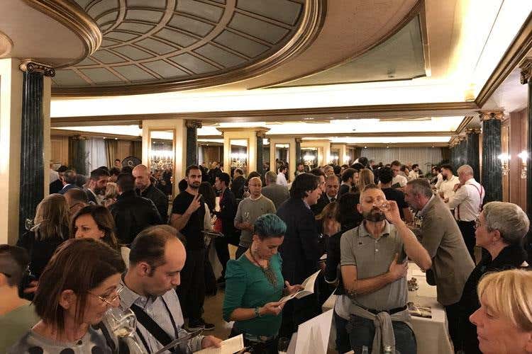 Trentodoc, le bollicine di montagna per nove giorni in degustazione a Milano