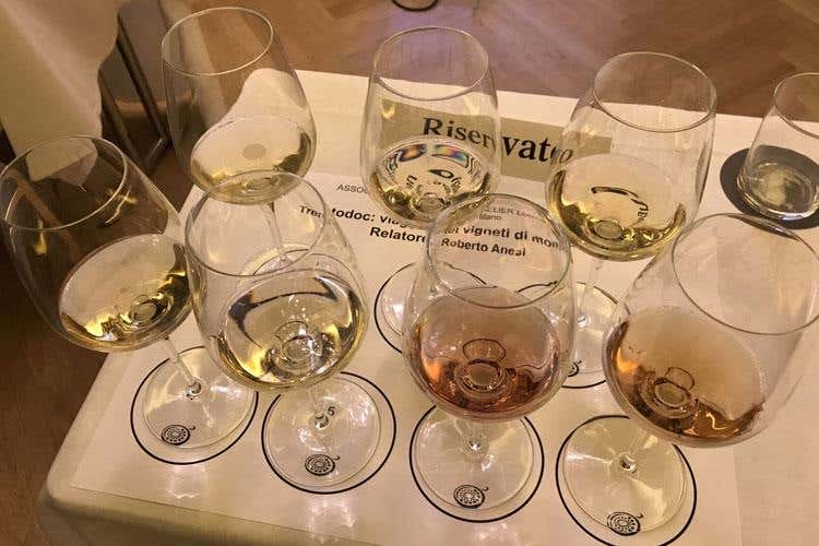 Trentodoc, le bollicine di montagna per nove giorni in degustazione a Milano