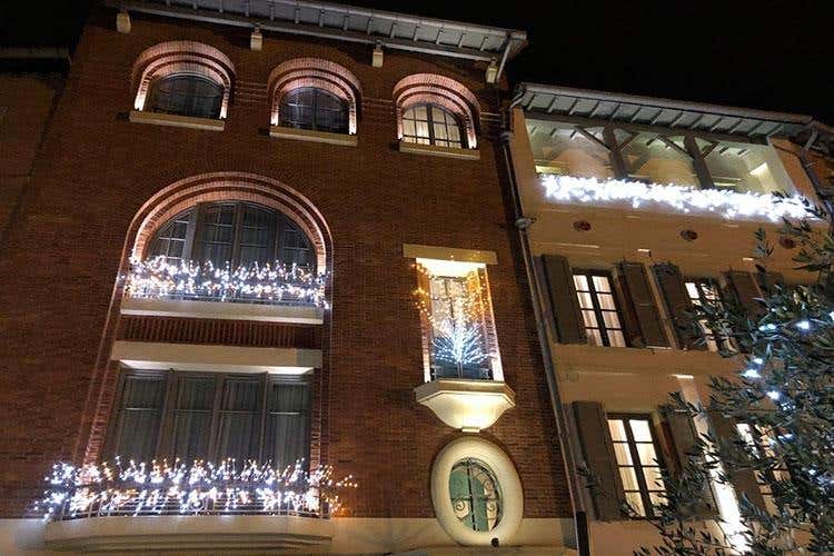 (Un albergo Art Decò ad Albi 
Città francese Patrimonio Unesco)