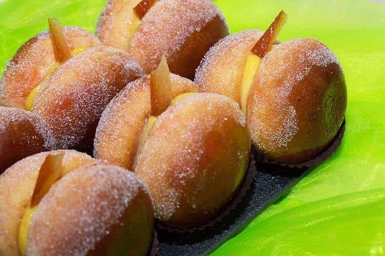 Le pesche di Prato - Paolo Sacchetti (Un dolce decimo anniversario 
Da Knam a Massari al Premio IaT)