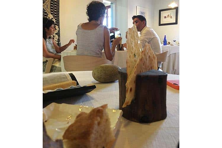 Una cucina per il territorio 
Roberto Petza porta la Sardegna a tavola
