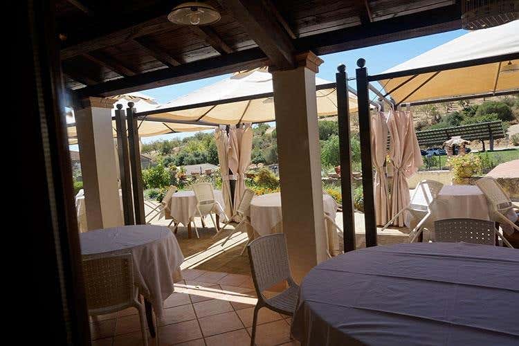 Una cucina per il territorio 
Roberto Petza porta la Sardegna a tavola
