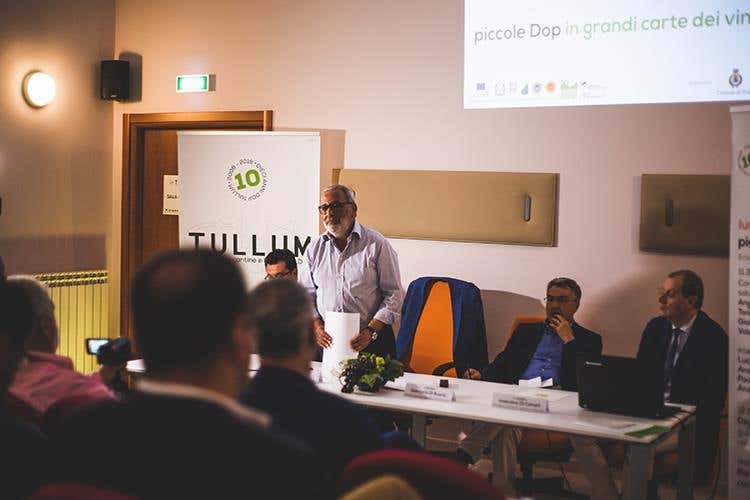 (Una festa nel borgo e un convegno 
per i 10 anni della Dop Tullum)