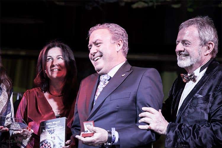 Una serata di riconoscimenti a Firenze 
I Personaggi dell'anno 2016 sul palco (foto: Emily Bizzo)