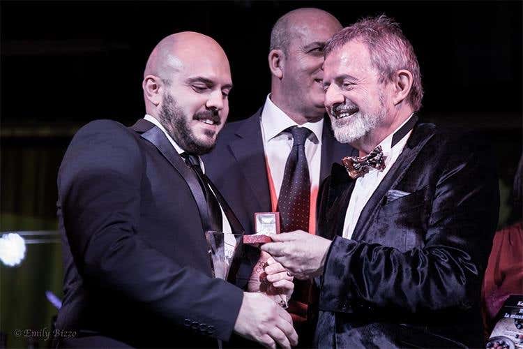 Una serata di riconoscimenti a Firenze 
I Personaggi dell'anno 2016 sul palco (foto: Emily Bizzo)