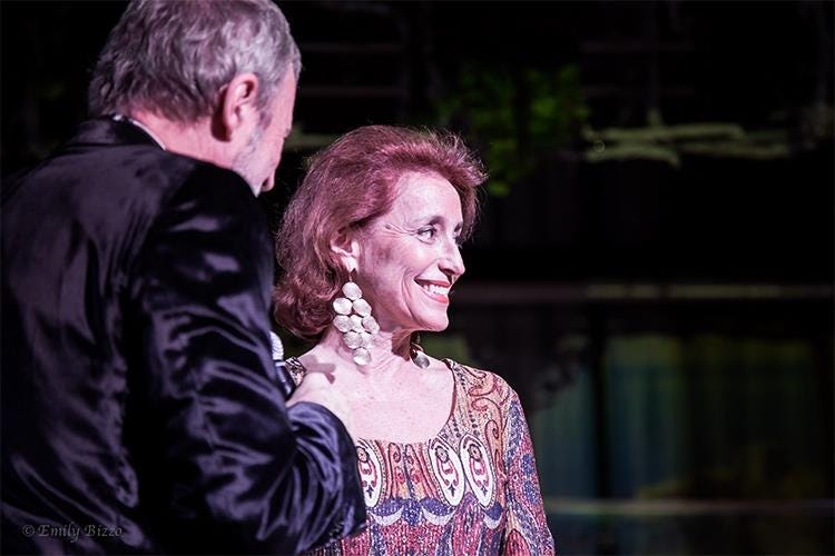 Una serata di riconoscimenti a Firenze 
I Personaggi dell'anno 2016 sul palco (foto: Emily Bizzo)