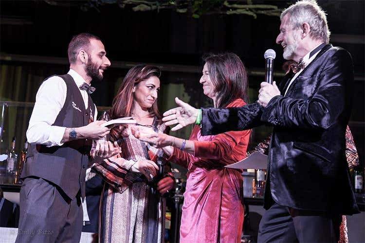 Una serata di riconoscimenti a Firenze 
I Personaggi dell'anno 2016 sul palco (foto: Emily Bizzo)