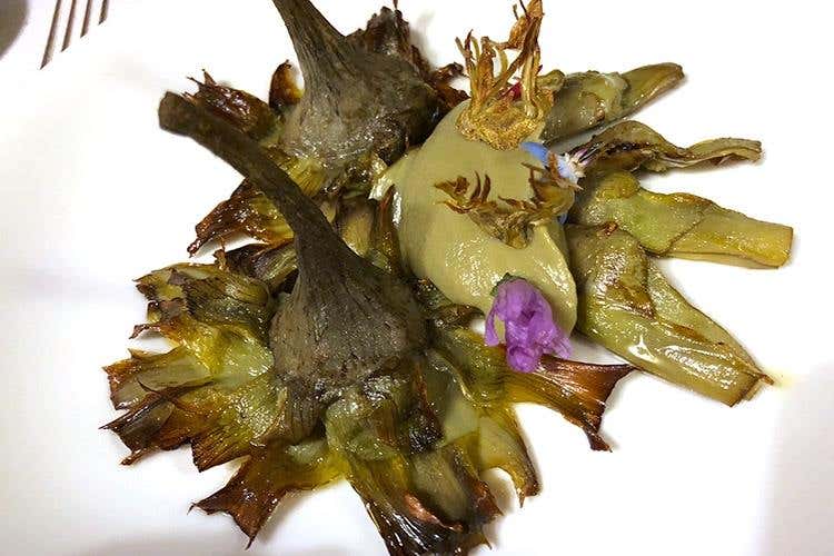 Carciofo da ritto a fritto (Valeria Piccini, 40 anni da Caino 
La cucina toscana, quella autentica)