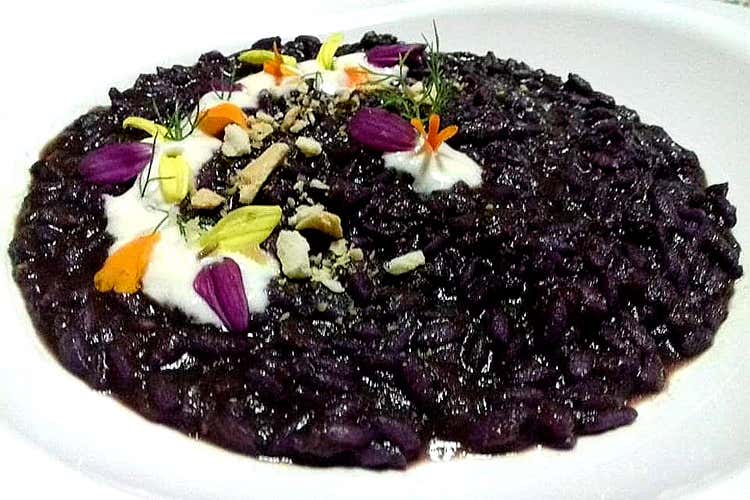 Chicche di Carnaroli al nero di carote deep purple con fonduta di vastedda del Belice e sbriciolata di taralli sanniti - Ciccio Giuliano (Vegetarian Challenge entra nel vivo 
Siglata la partnership con Wamc)