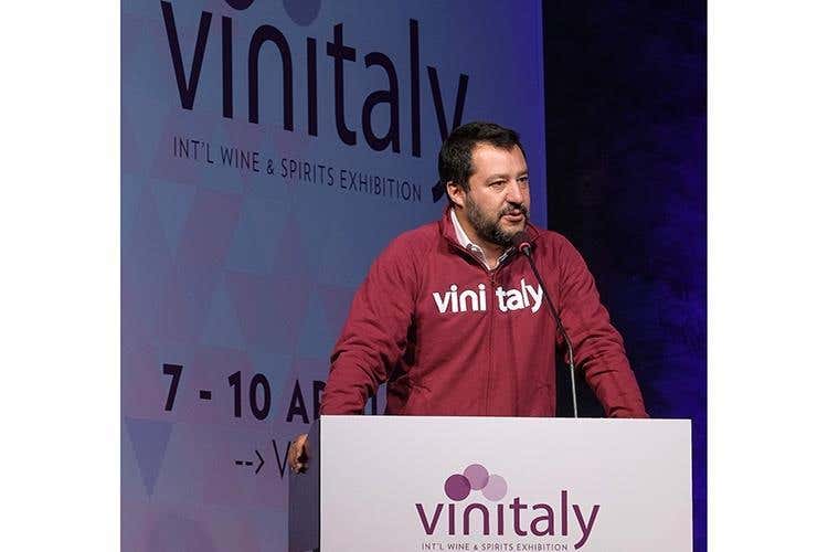 Matteo Salvini (Via al 53° Vinitaly 
Già assegnati due Premi)