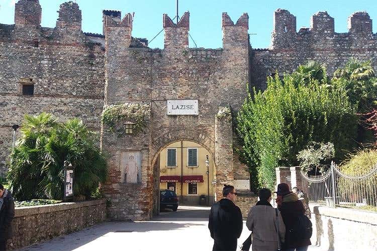 Vini, ambasciatori del territorio 
Bardolino e Chiaretto in vetrina a Lazise

