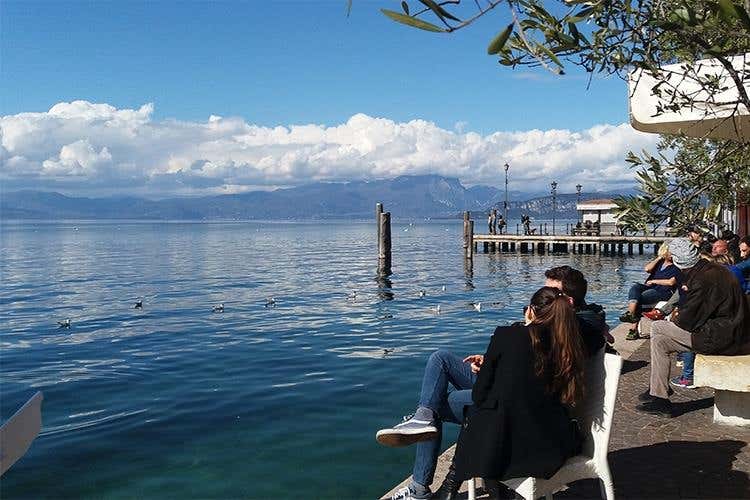 Vini, ambasciatori del territorio 
Bardolino e Chiaretto in vetrina a Lazise

