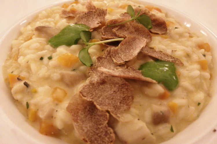 (Vista, elogio al tartufo 
al ristorante di Casina Valadier)