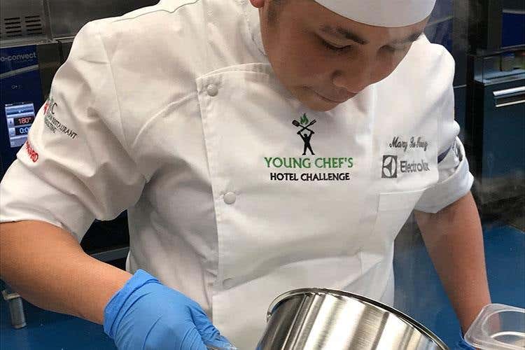 Young Chef's Hotel Challenge Vince il corretto utilizzo delle attrezzature